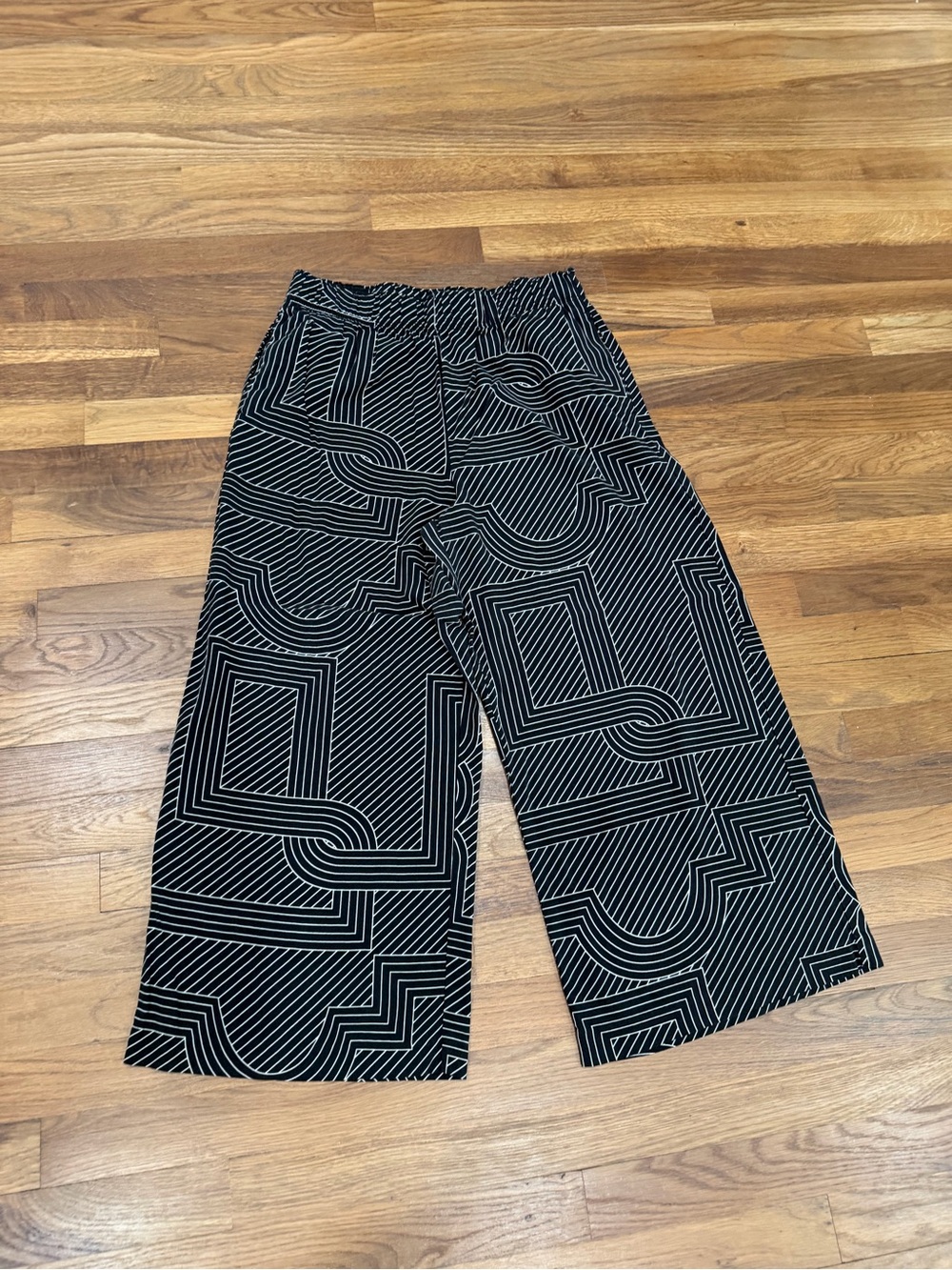 H&M Black and White Wide Leg Geometric Pants